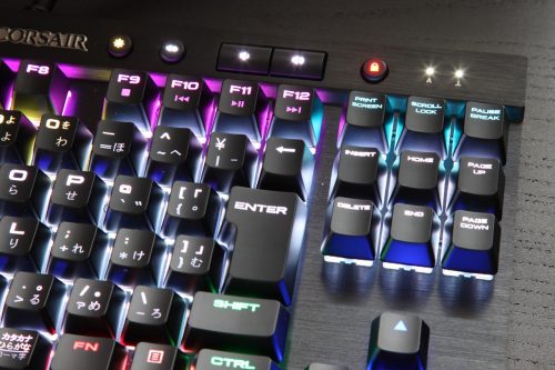 Corsair K65 RGB RAPIDFIRE マルチメディアキー ステータスランプ