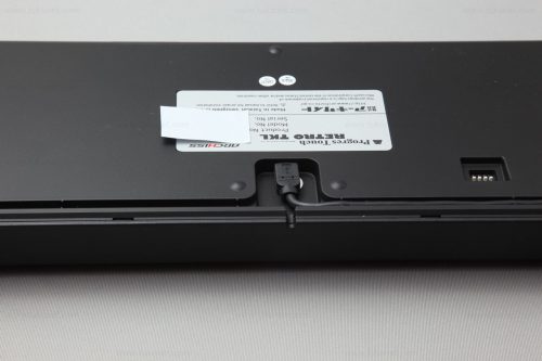 ARCHISS Progres Touch RETRO TKL 配線取り回し（右出し）