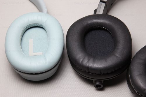 UrbanTraveller と ATH-M50X イヤーパッド比較